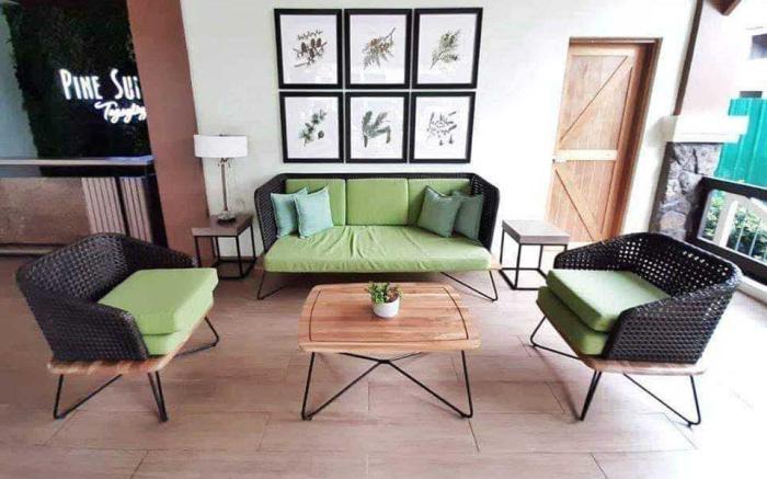 Pine Suites Tagaytay city Romjuls
