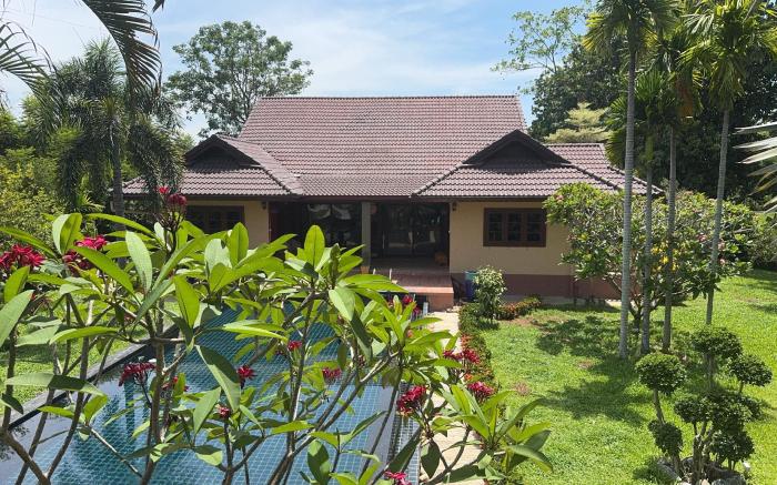 Naiyana Pool Villa