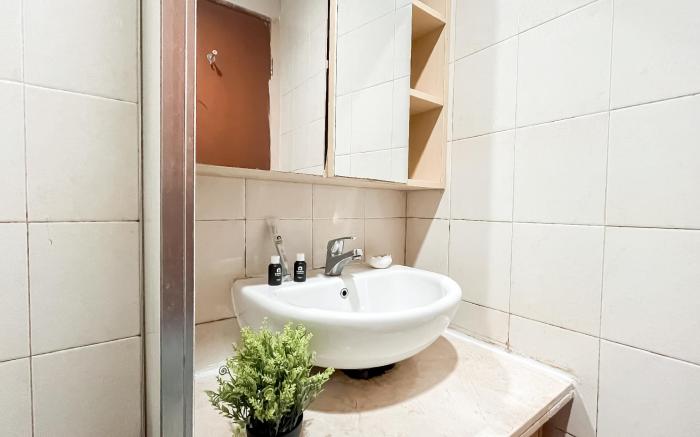 Nice Cozy 3BR Apt at Thamrin Residence By Travelio