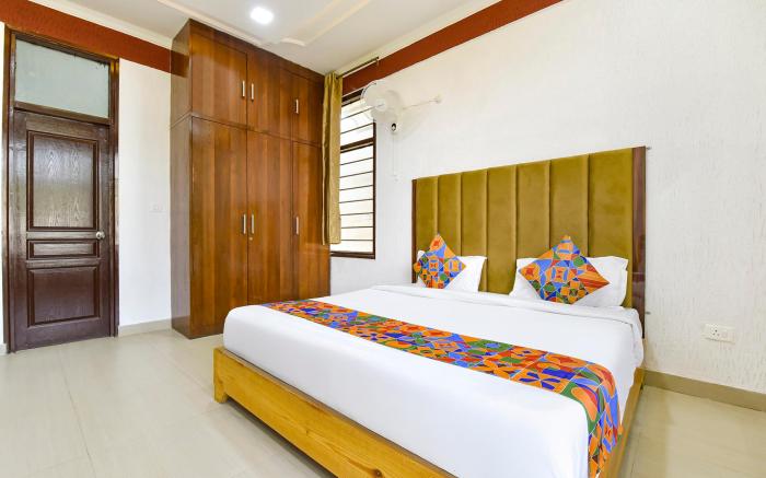 FabHotel Aayat Home Stay