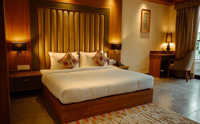 Hotel Himani Hill View Retreat, Palampur
