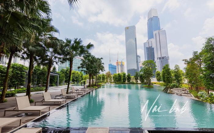 Amber Dusk: The Warmth of Earthly Elegance