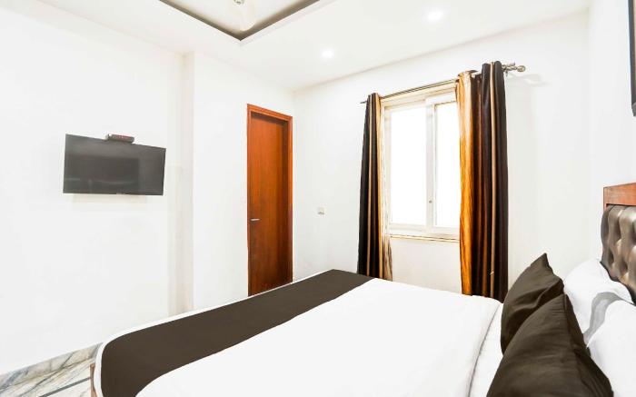 Super Hotel O Sector 110 Noida