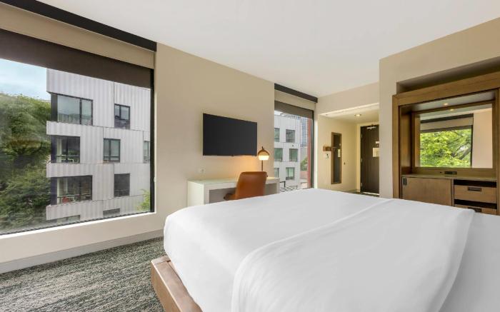 Cambria Hotel Portland - Pearl District
