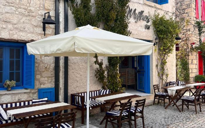 MYTHOS OTEL ALAÇATI