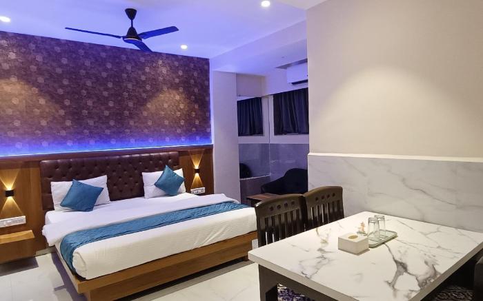 Hotel Ruby Lodging And Boarding