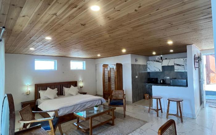 Trim Cottage By Lehriyat Retreats