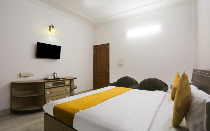Swastik residency Paschim Vihar by twamev