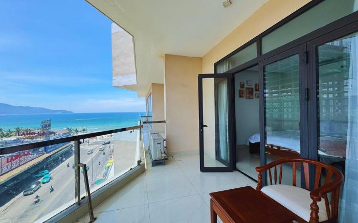 Cocorico Da Nang Beach Hotel