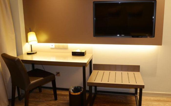 Home Inn Plus Kunming Qingnian Road Golden Eagle Plaza