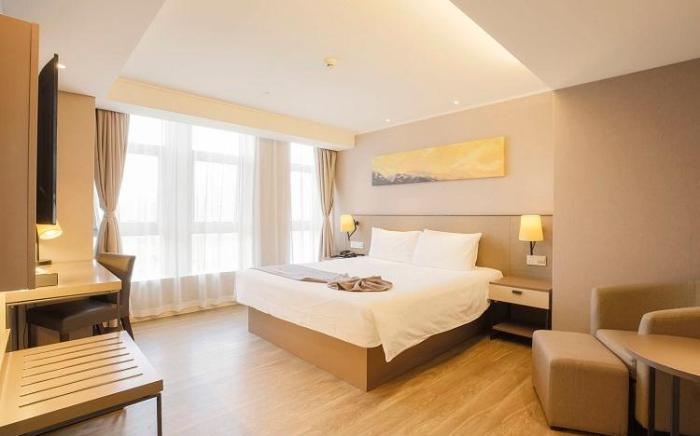 Home Inn Plus Xuzhou Yunlong Wanda Plaza