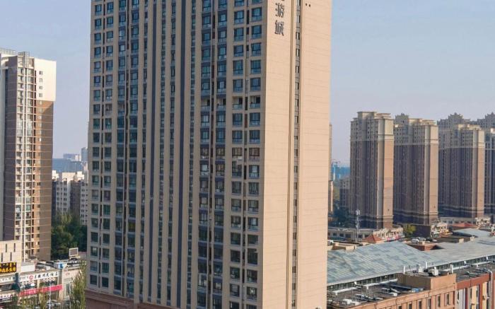 Home Inn Plus Hohhot Fengzhou Road Convention and Exhibition Center