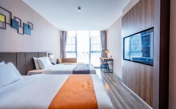 Home Inn Plus Xuzhou Pei County Zhongjin Plaza