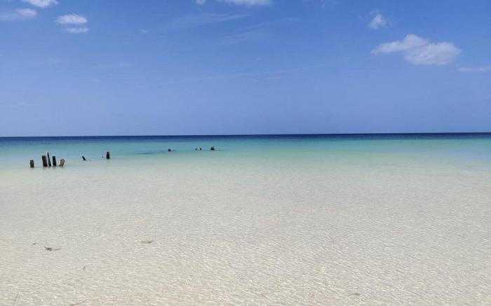 La Puerta Azul Beachfront - Adults Only