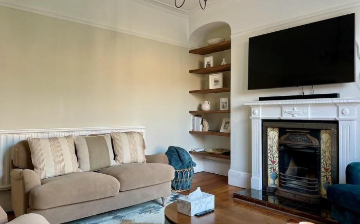 Gorgeous 4 bedroom Townhouse