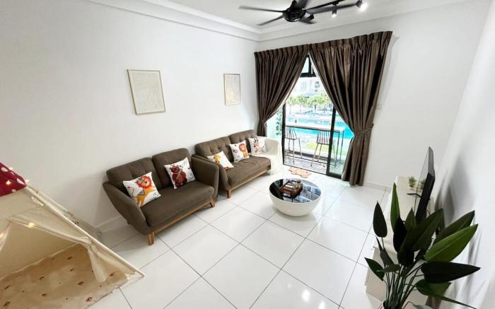 9 Pax, Platino Next to Paradigm Mall & Theme park