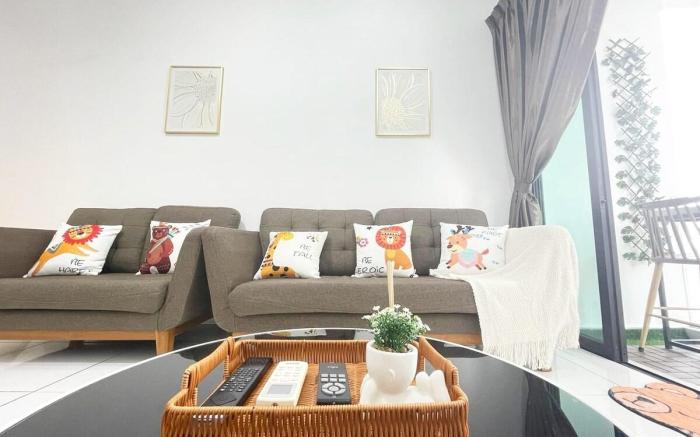 9 Pax, Platino Next to Paradigm Mall & Theme park