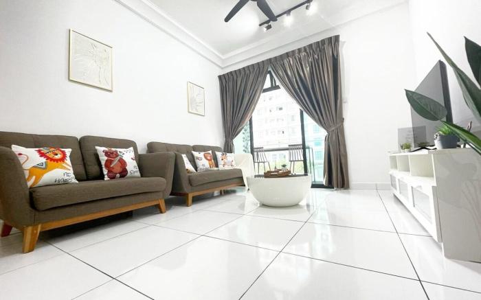 9 Pax, Platino Next to Paradigm Mall & Theme park
