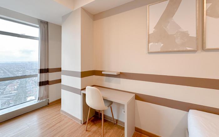 Contemporary 2BR Grand Sungkono Lagoon By Travelio