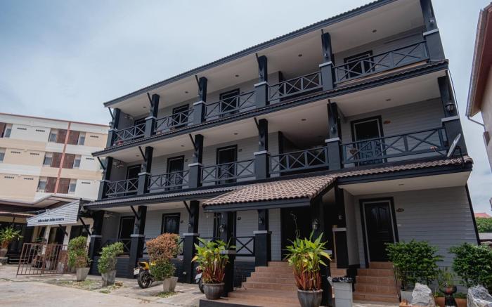 JHP Apartment