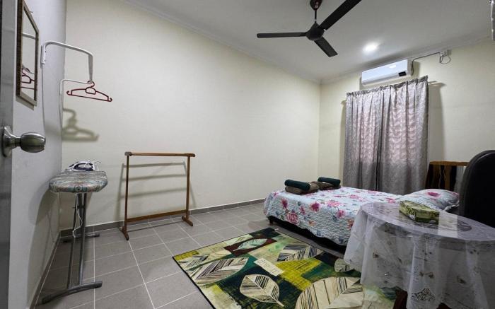 Homestay Huzaify