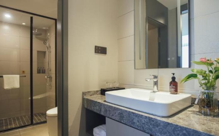 Home Inn Neo Liyang High-speed Railway Station Wanda Plaza