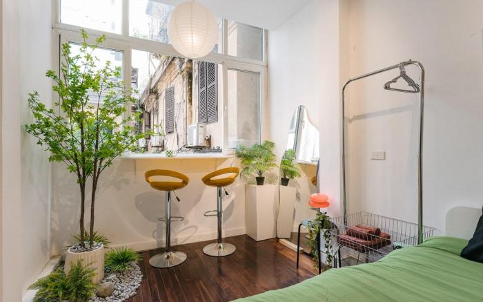 Timeless Corner*Hoan Kiem Lake*4BR*3WC*8  guests