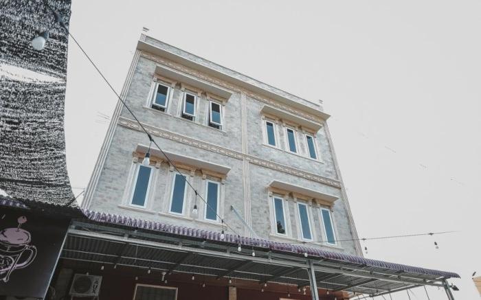 RedDoorz Near Ringroad City Walks Medan