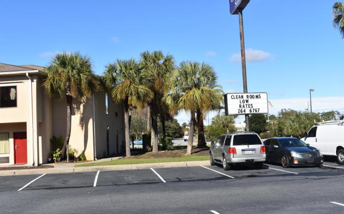 Guest Cottages Inn & Suites, Brunswick GA
