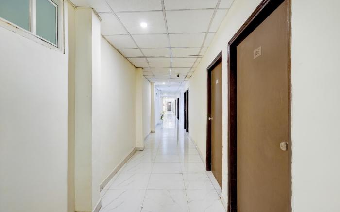 Hotel O Sector 51 Metro Station Formerly Shubham Residency