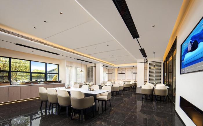 Atour Hotel Suzhou High-tech Zone Yangshan Ring Road