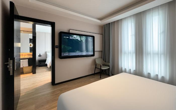 Atour X Hotel Yangzhou Shouxihu Mixc