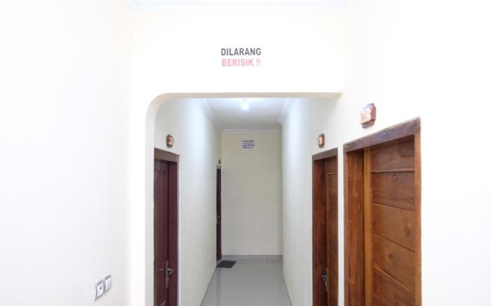RedDoorz near Jalan Malioboro Area