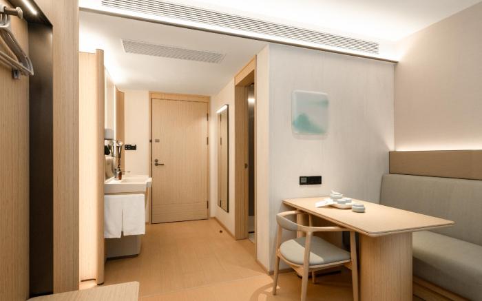 JI Hotel Guangzhou Baiyun Airport Renhe Metro Station
