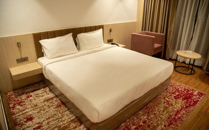 Buddha Regency Hotel