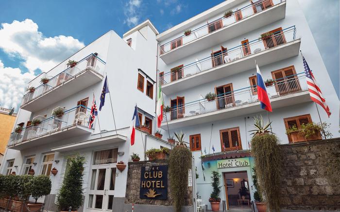 Hotel Club