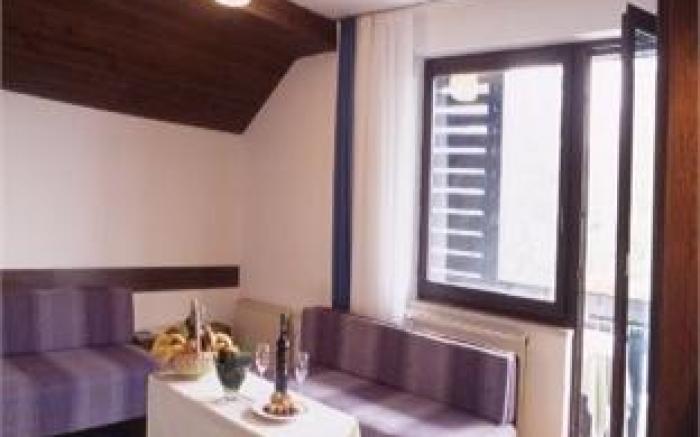 Hotel Lival