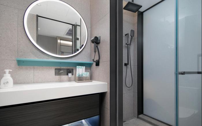 Country Inn & Suites by Radisson Wuhan Jianghan Road Pedestrian Street Jiqing Street