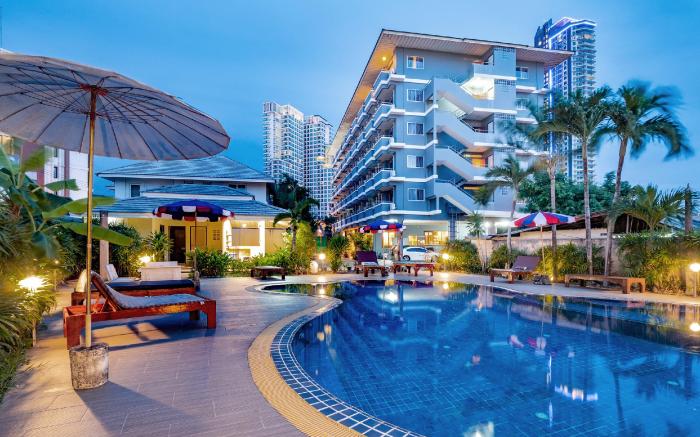 Walking Street Tycoon Hotel