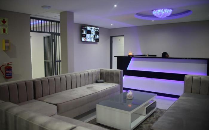 Hayat Hotel 