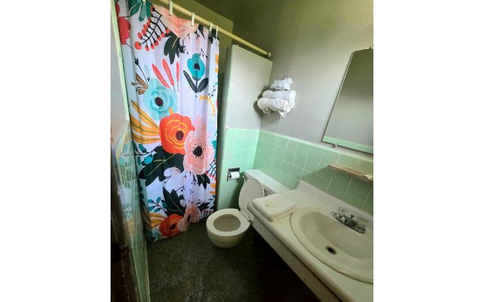 OYO Sandman Inn