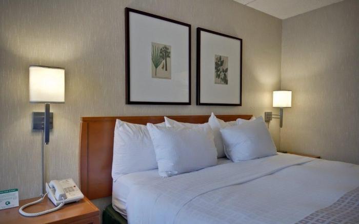 Vagabond Inn Executive Old Town