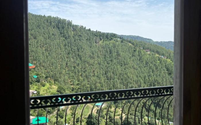 Mashobra Valley with Balcony