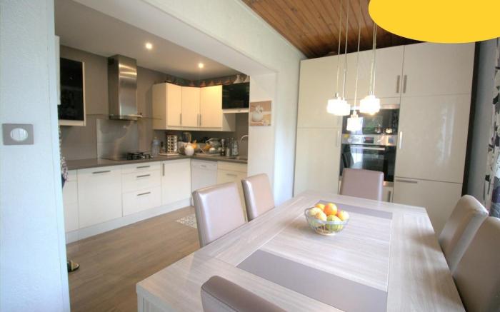 Cozy Sapphire Room | Air conditioning Wifi Garden