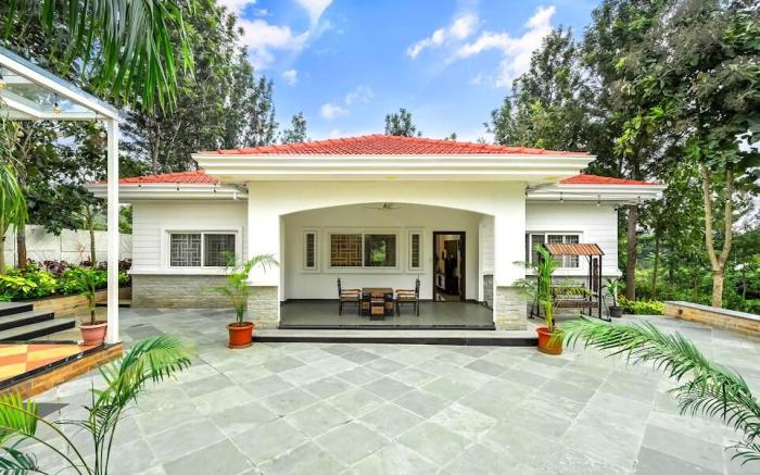 Rhythm 3 BHK Jacuzzi Villa Bangalore