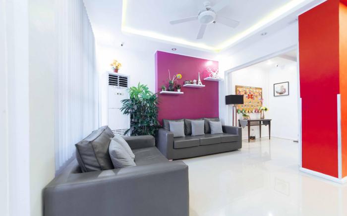 RedDoorz Plus near SM Lanang Davao