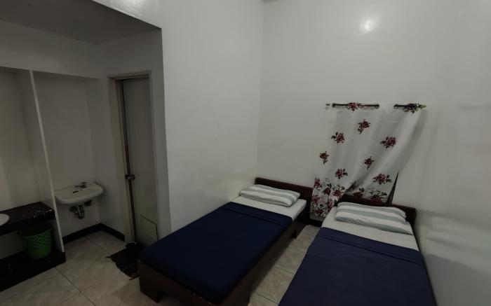 Green Ridge Apartelle