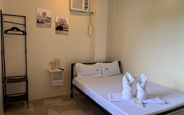 Boss Babe Nacpan Beach House