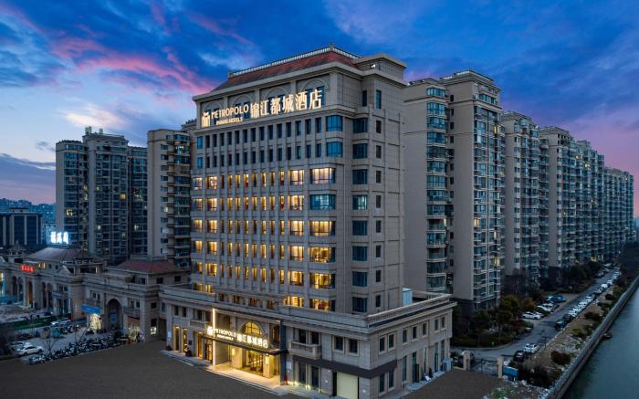 Jinjiang Metropolo Hotel Yancheng Wuyue Plaza