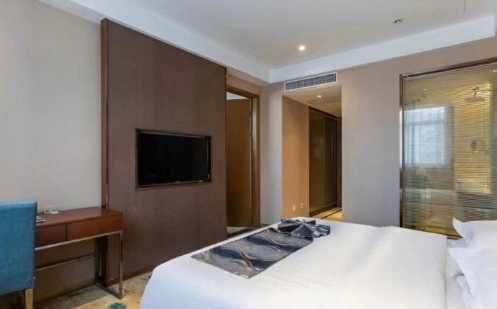 Jinjiang Metropolo Hotel Nanjing South Station Baijia Lake